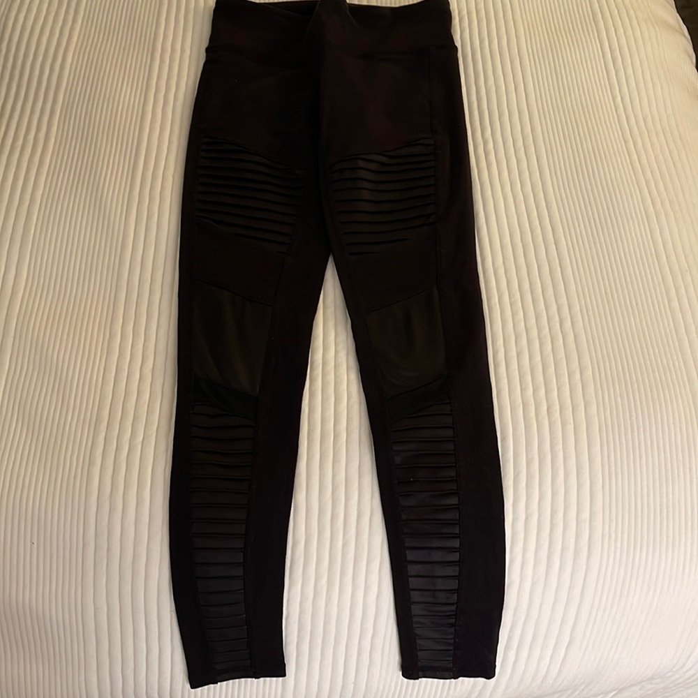 Alo moto leggings